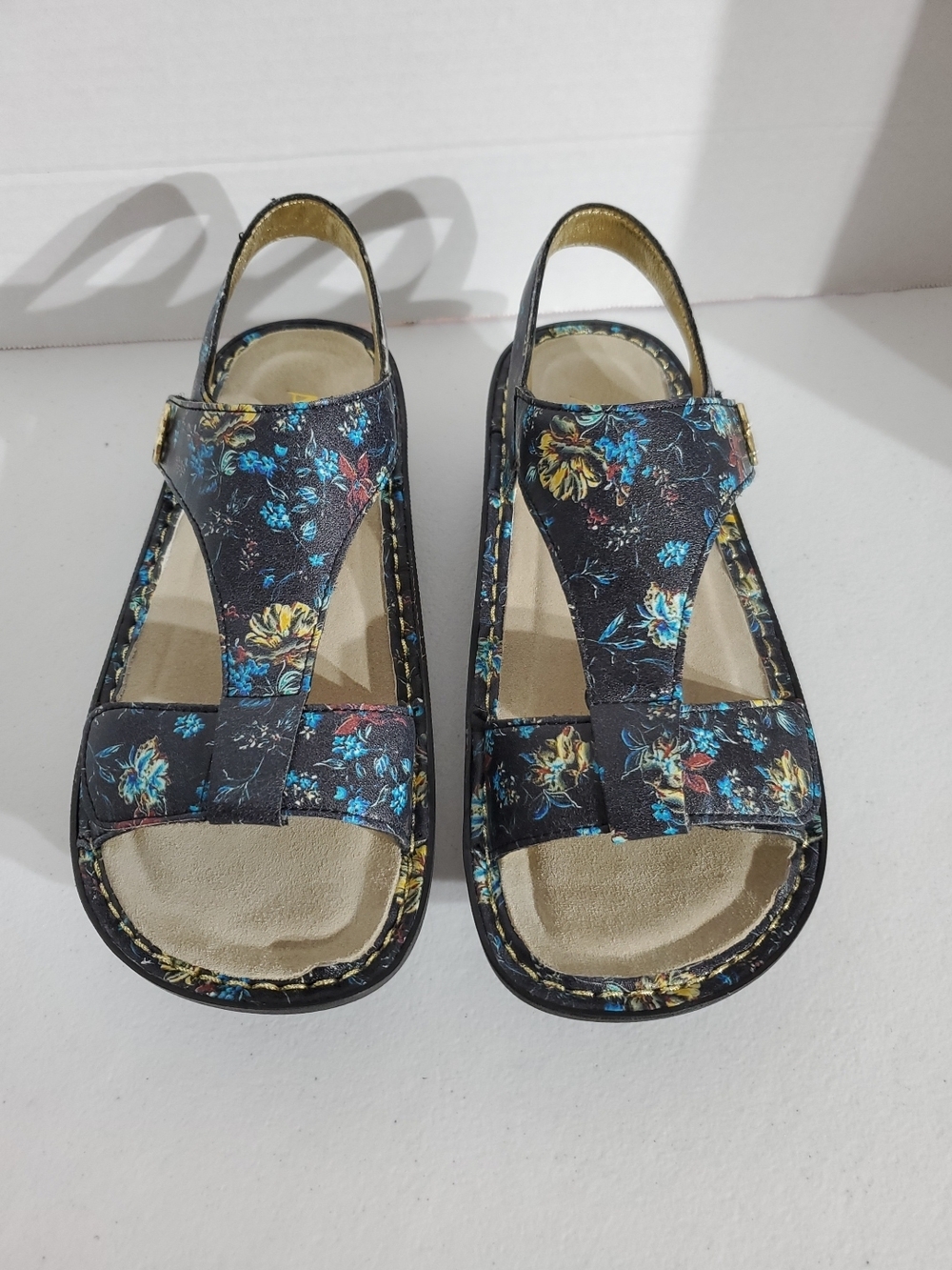 Alegria Sz 37 Black Floral Slingback Sandals with Blue and Yellow Accents